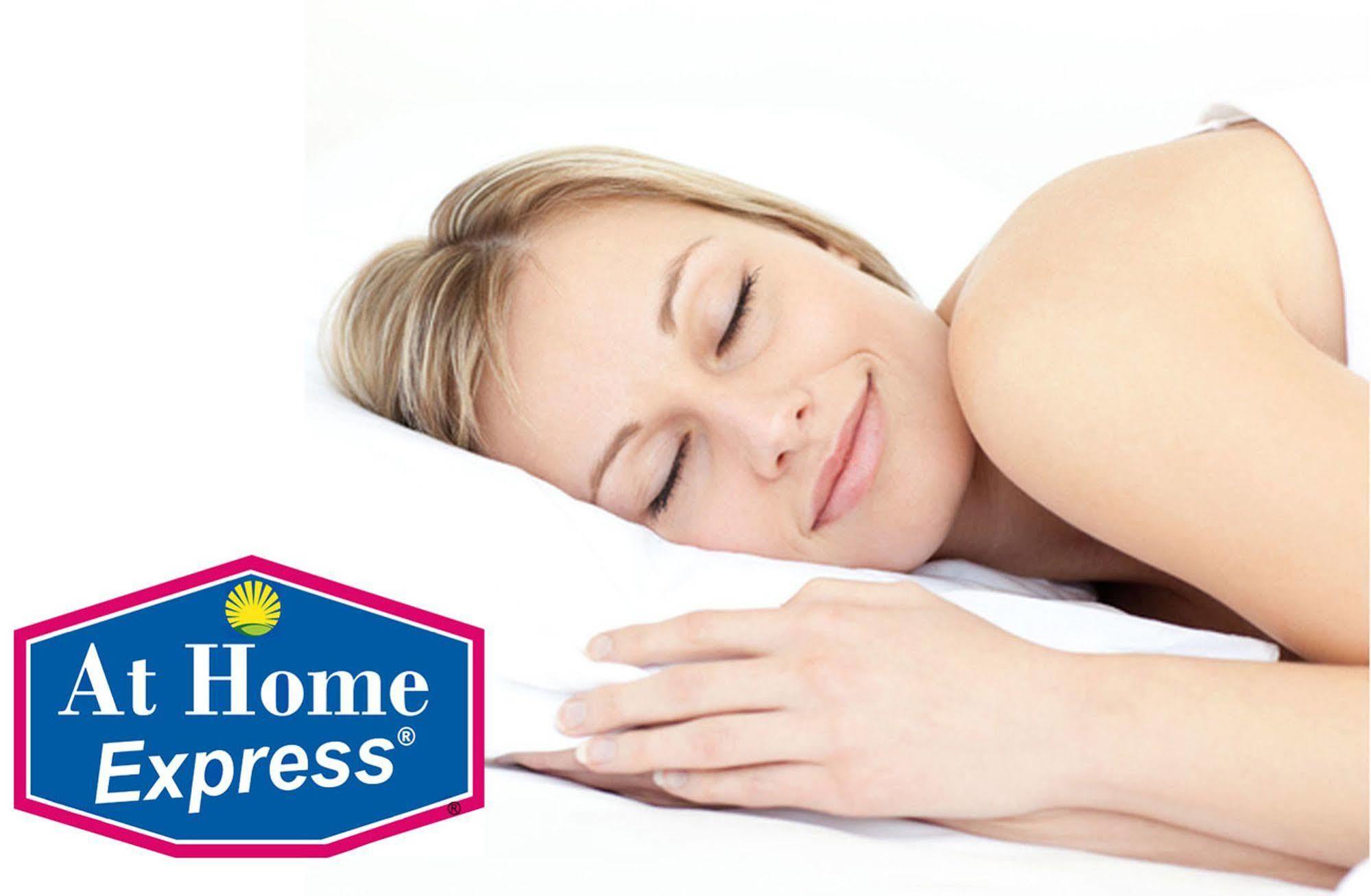 At Home Express Tangerine Inn De Land Ngoại thất bức ảnh